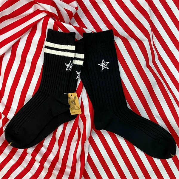 劇団☆新感線45th×靴下屋コラボ〈ワンポイント刺繍ソックス
